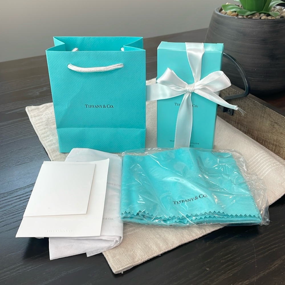 New Tiffany Polishing Cloth - 18”x18”